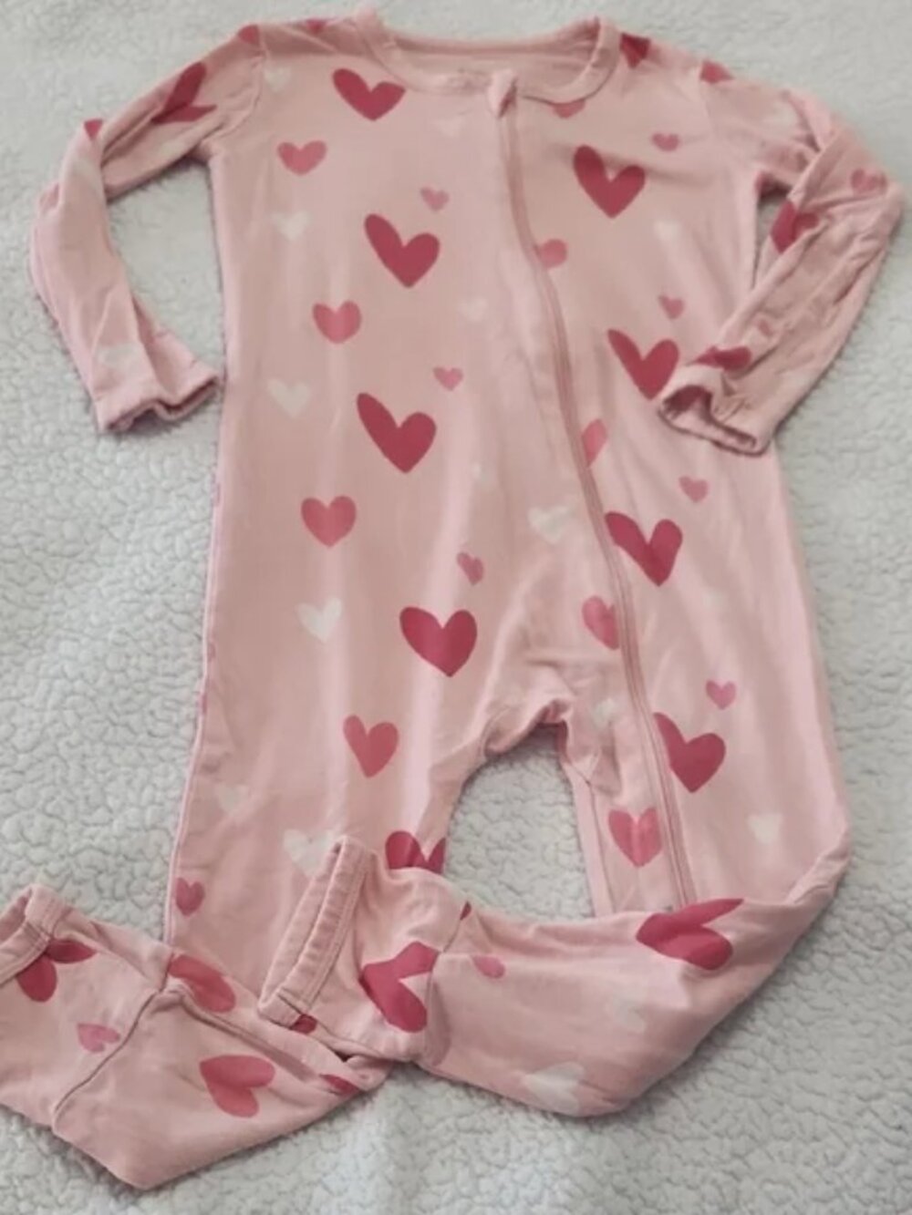 Kyte bamboo hearts romper Size 4T